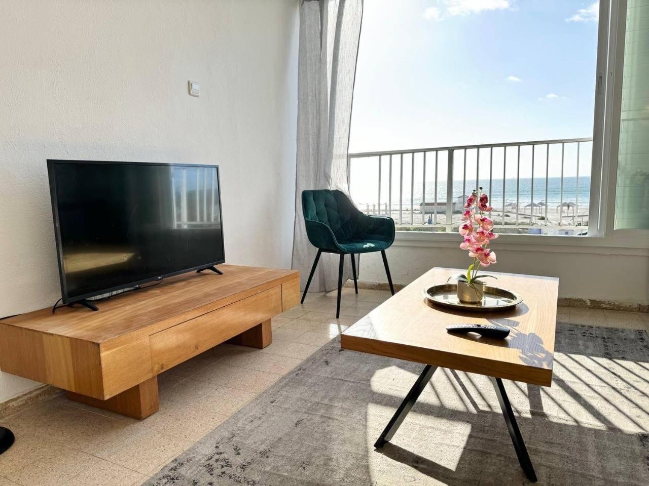 Апартаменты Amazing Sea View Qiryat Yam Экстерьер фото